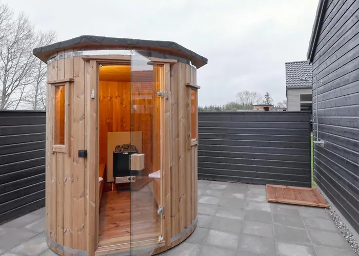 Villavilla 764 - Am See, Deutschland *